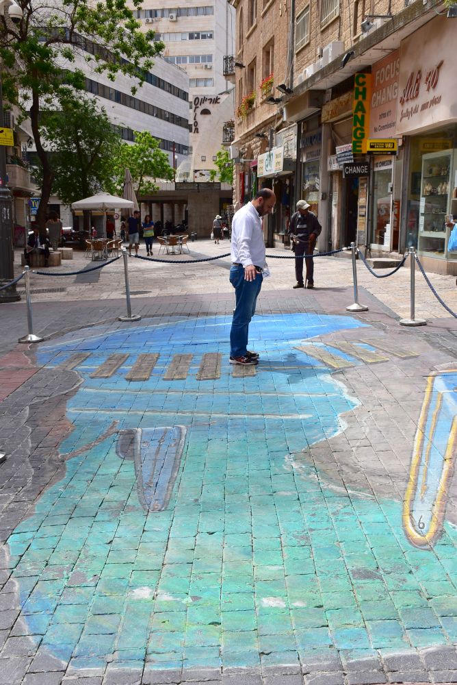 Arte tridimensional en las calles de Jerusalén